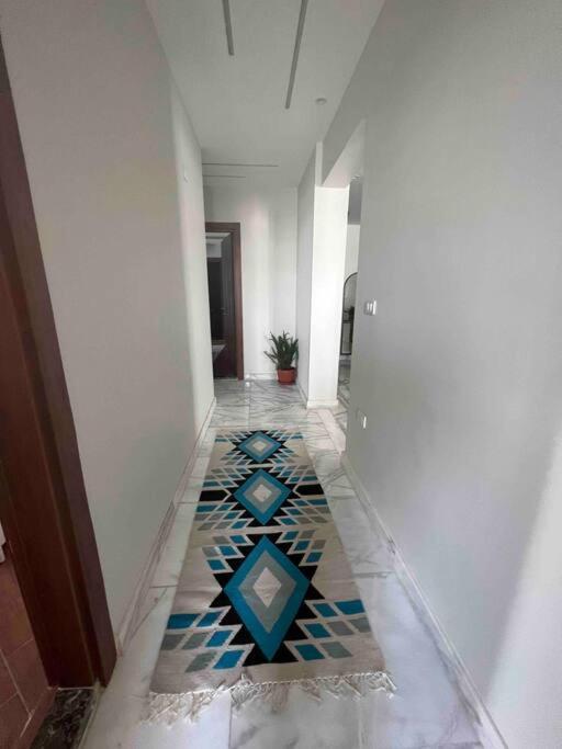 Newly Refurbished Flat,marble Floors.central Appartement *